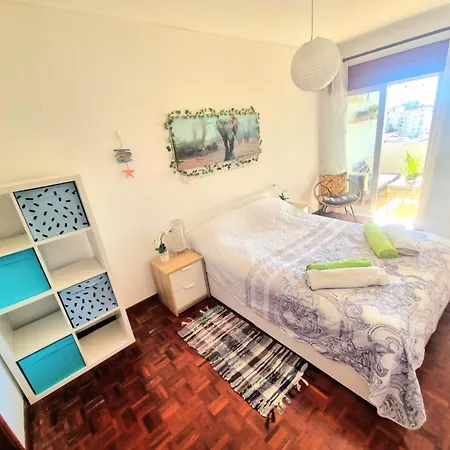 Stunning Room With Private Bathroom And Shared Balcony, Mainly With 3 Adorable Cats! Lagos Buitenkant foto