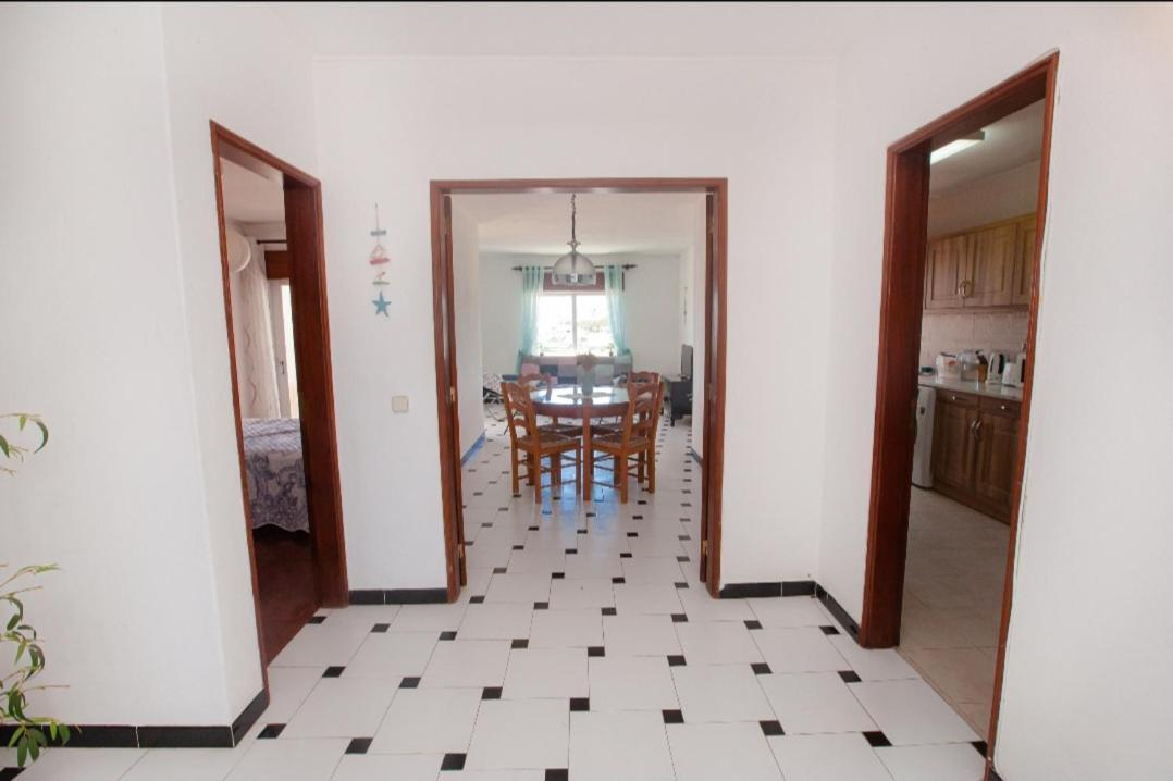 Stunning With Private Bathroom And Shared Balcony, Mainly With 3 Adorable Cats! *